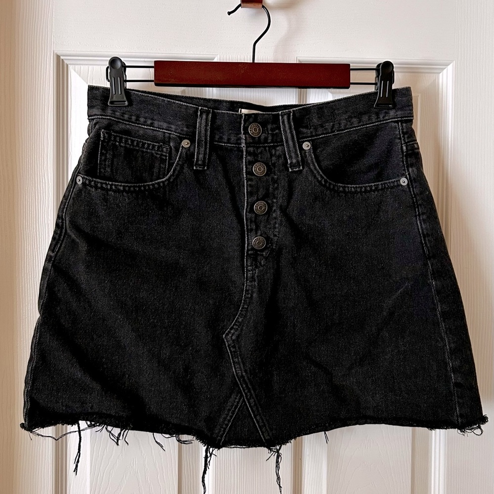Madewell Denim A-line skirt in black wash, 28